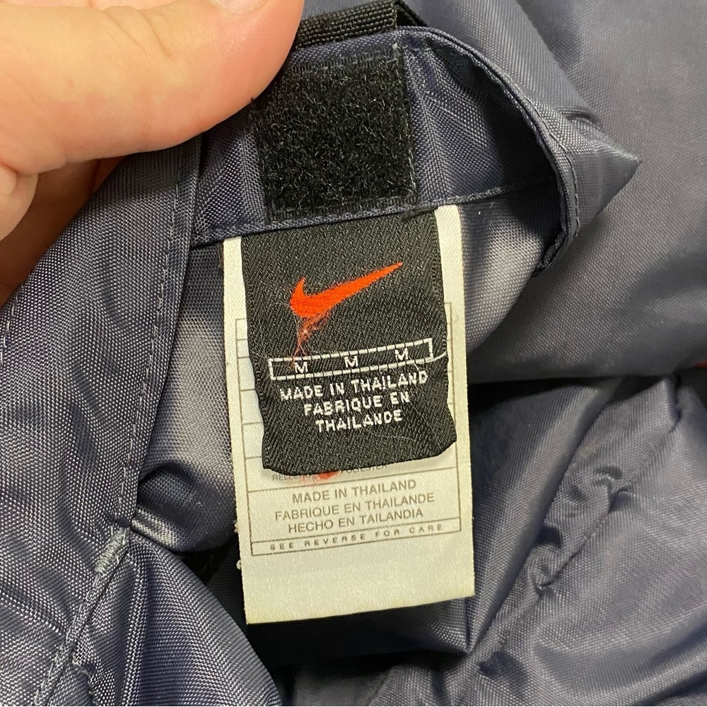 Vintage Nike Mens Reversible Puffer Jacket - Picture 9 of 14